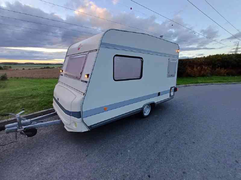 Karavan Bürstner + toaleta + předstan + nová STK + 100 km/h  - foto 7