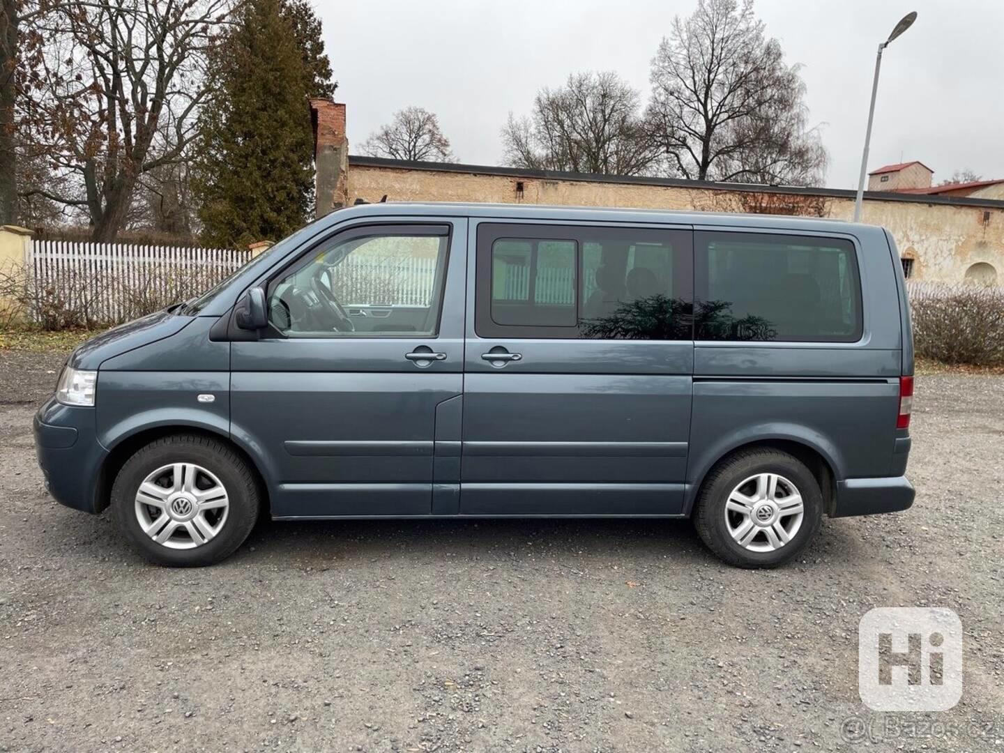 Volkswagen Multivan - foto 1