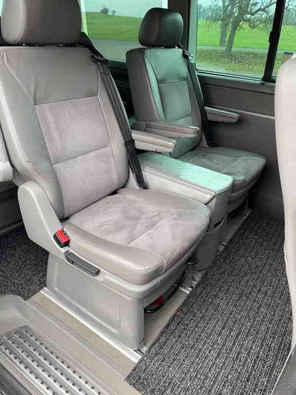 Volkswagen Multivan - foto 5