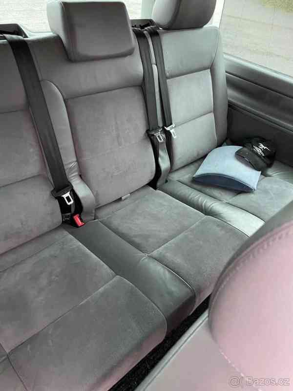Volkswagen Multivan - foto 7