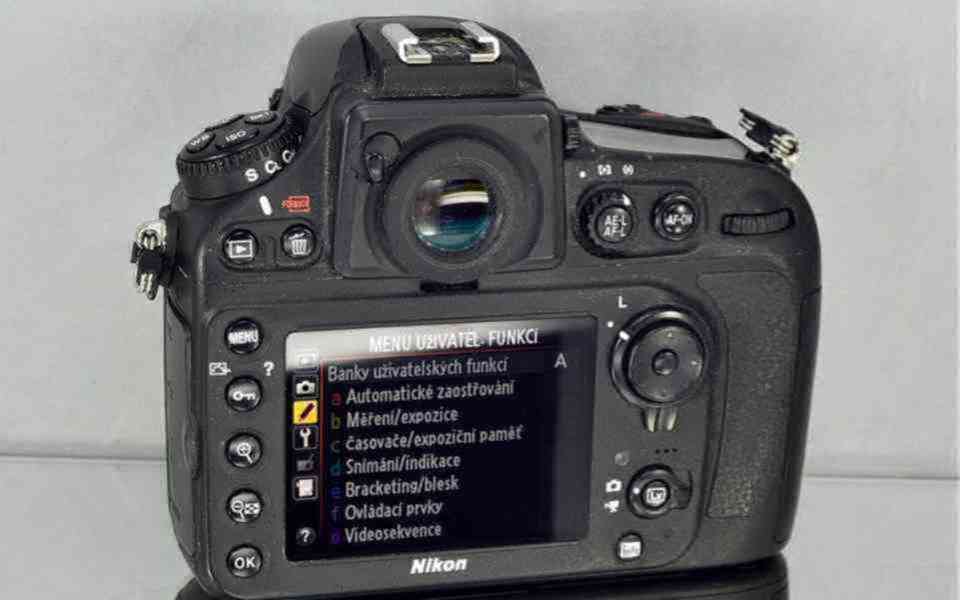Nikon D800 *Foceno je 25 700 fotek* - foto 7