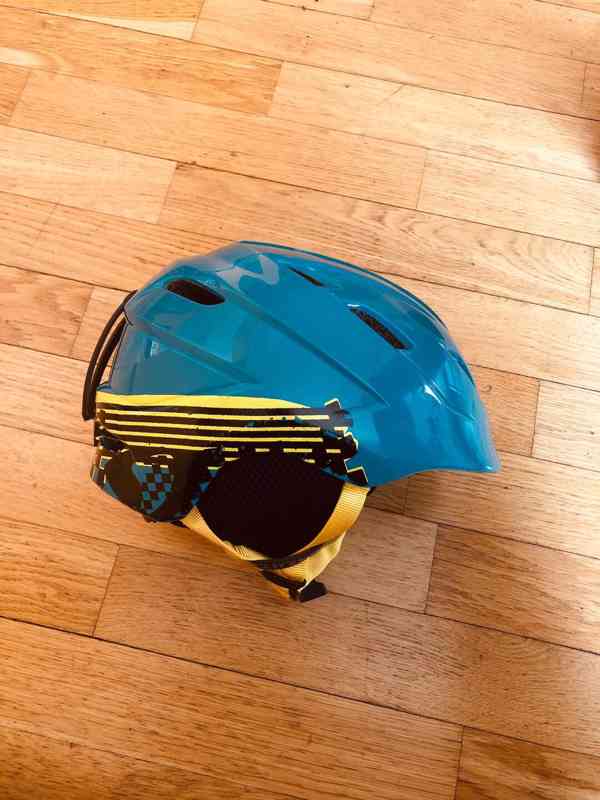 Dětská lyžařská helma (52-56 cm) - foto 2