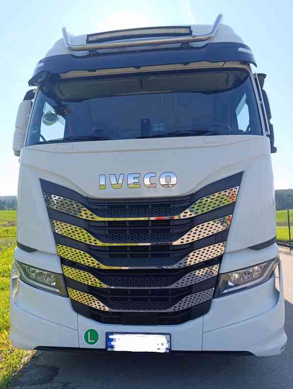 IVECO STRALIS + Schwarzmuller - foto 2