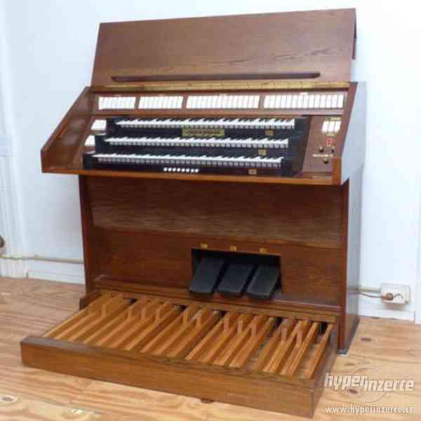 prodám třímanuálové varhany Johannus Opus 240 - foto 2