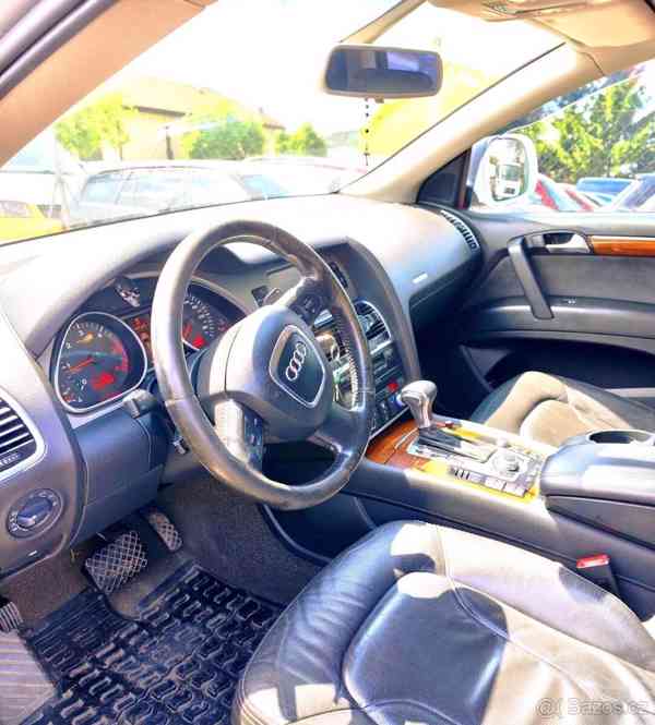 Audi Q7 - foto 6