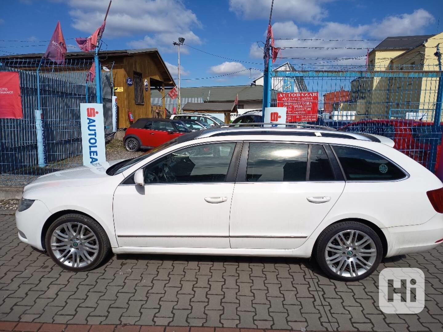 ŠKODA Superb Combi 2,0TDI Laurin a Klement ČR  125KW - foto 1