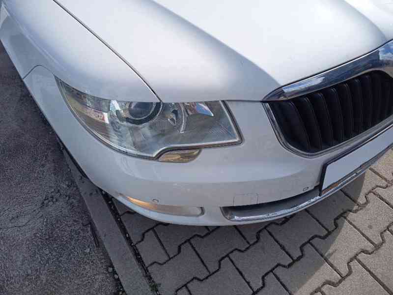 ŠKODA Superb Combi 2,0TDI Laurin a Klement ČR  125KW - foto 7