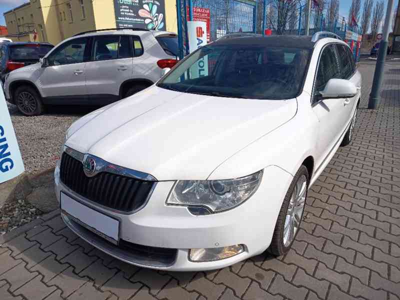 ŠKODA Superb Combi 2,0TDI Laurin a Klement ČR  125KW - foto 2