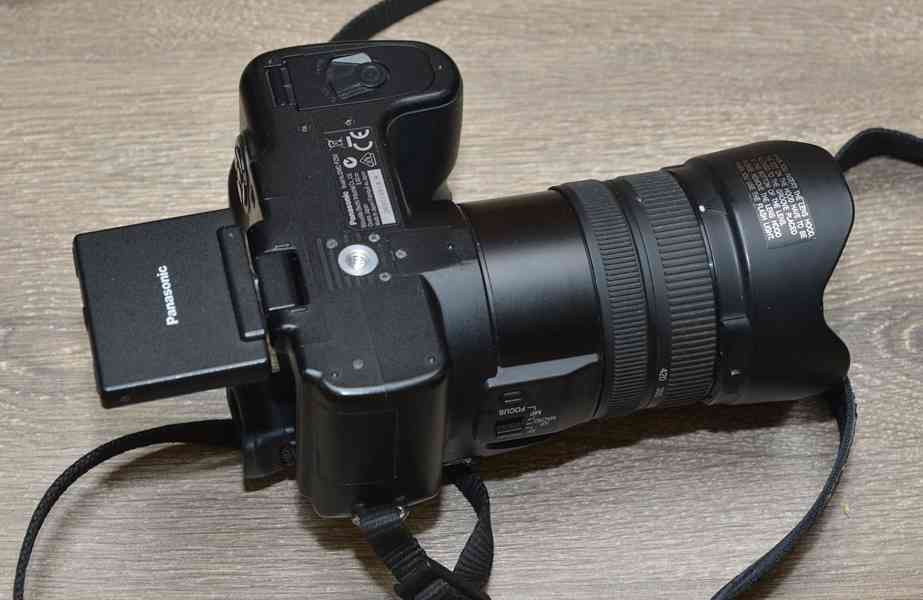 Panasonic Lumix DMC - FZ50 **10 MPix*12 x Op.Zoom* - foto 6