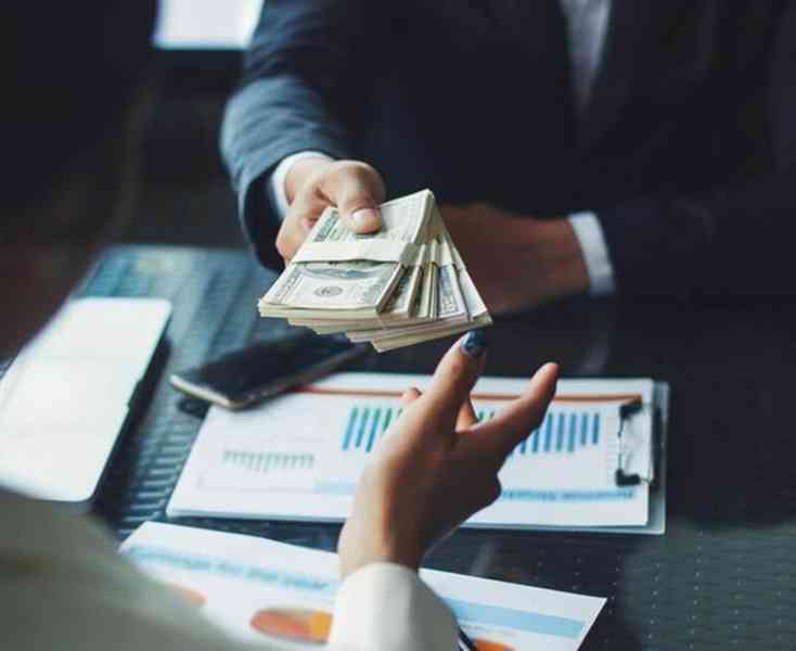 OCITLI JSTE SE VE ŠPATNÉ FINANČNÍ SITUACI?