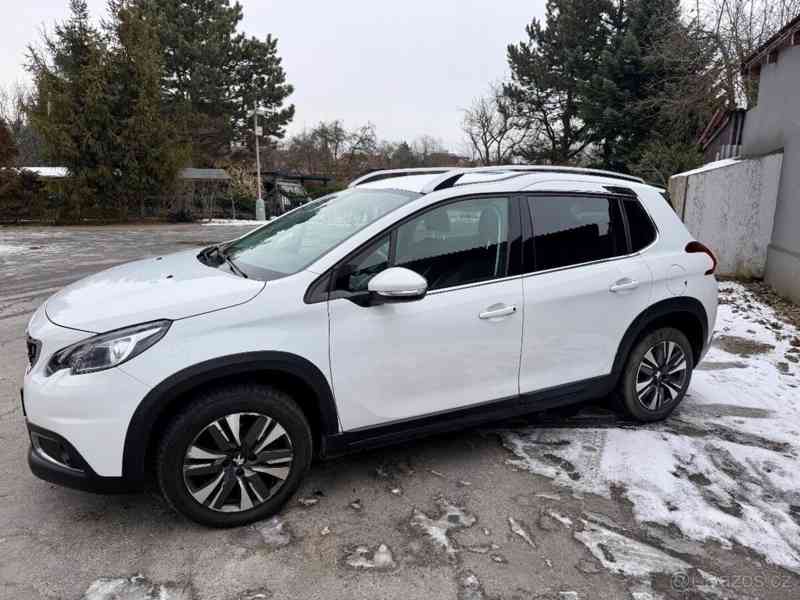 Peugeot 2008 1,2 - foto 5