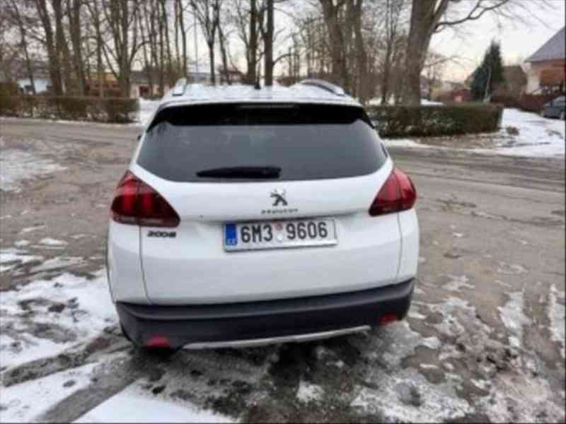 Peugeot 2008 1,2 - foto 3
