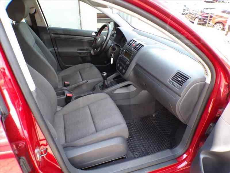 Volkswagen Golf 1,4 FSI DIGI.KLIMA - foto 11