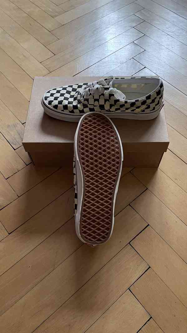Nové tenisky VANS - foto 3