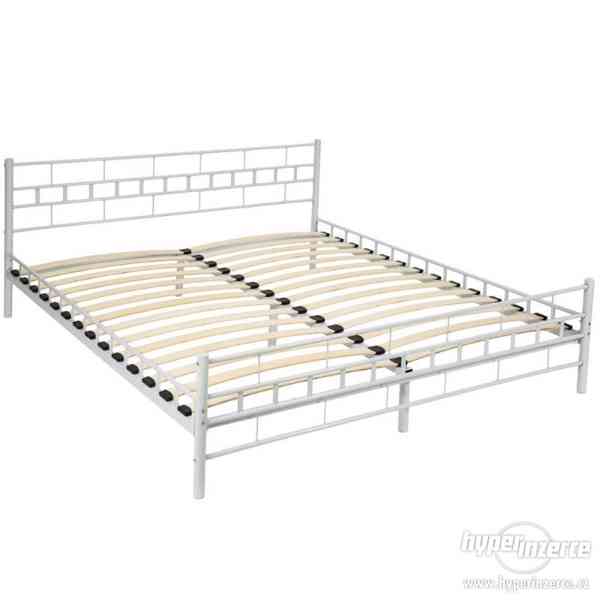 Luxusní kovová postel 180x200 - bílá, rovná - foto 2