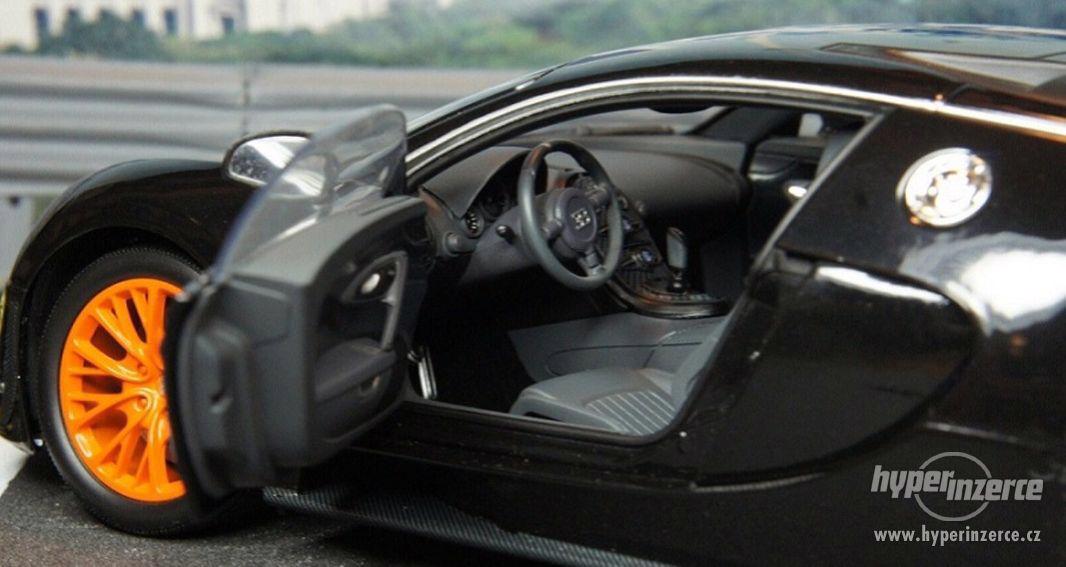 Nový Bugatti Veyron Super Sport 2011 1:18 Minichamps - foto 5