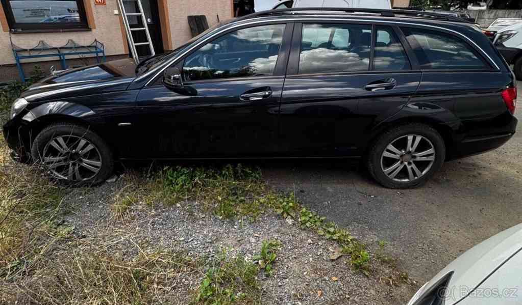 Mercedes-Benz Třídy C 2,0   220 CDI 125 kW, r. v. 2011 - foto 2