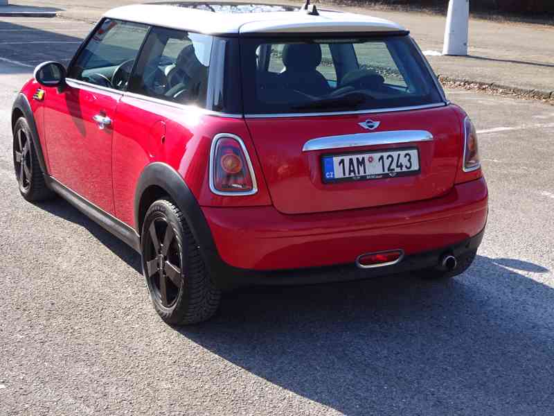 Mini Cooper 1.6i r.v.2008 (88 kw) AUTOMAT - foto 4