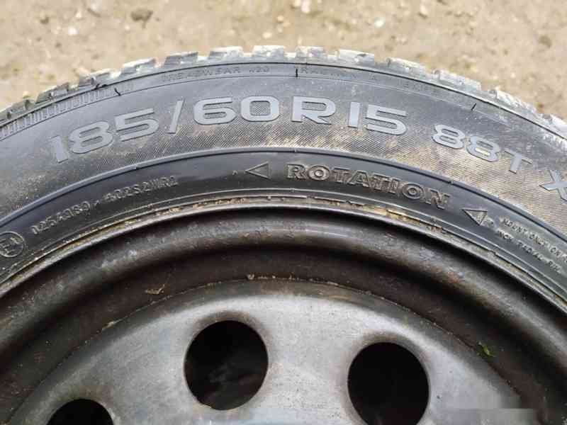 Alfa Romeo 147 zimní kola se vzorkem 2krát 5mm a 2krát 3-4mm - foto 2
