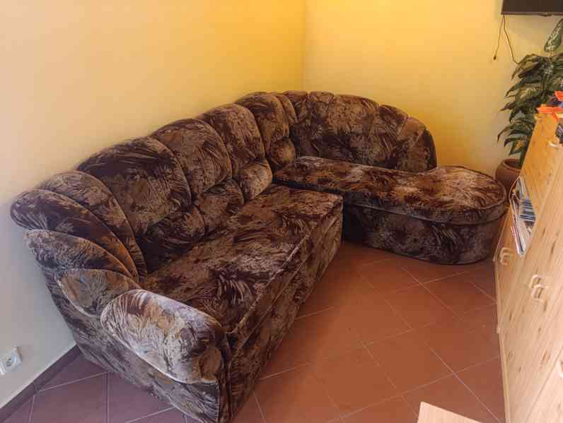 Velký rozkládací gauč a křeslo - foto 3