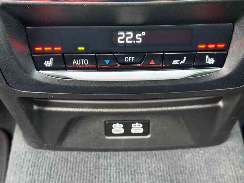 BMW X3 20d PANO HeadUp Tažné LED 19" kola 59.000 km AUTOMAT  - foto 12