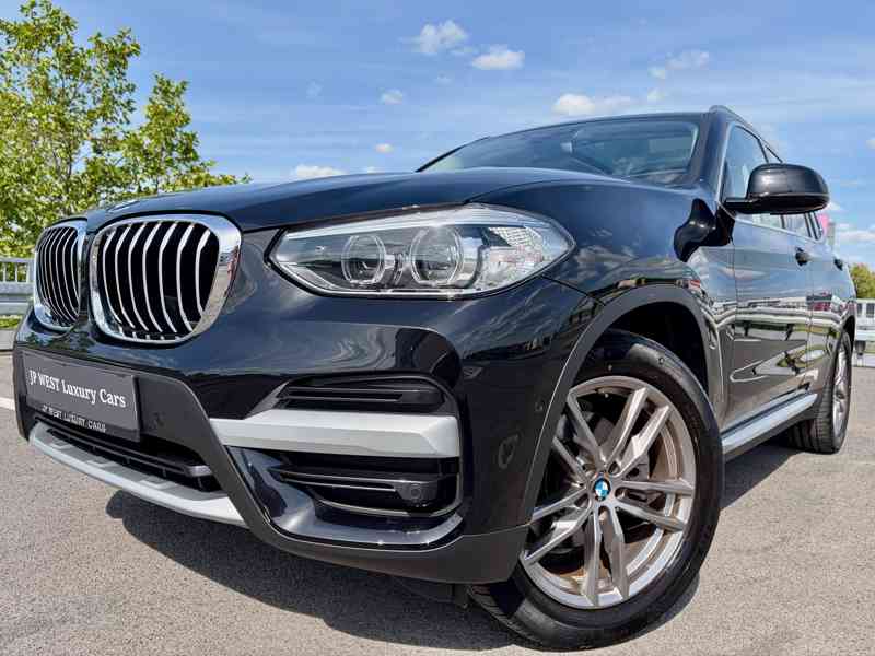 BMW X3 20d PANO HeadUp Tažné LED 19" kola 59.000 km AUTOMAT  - foto 1