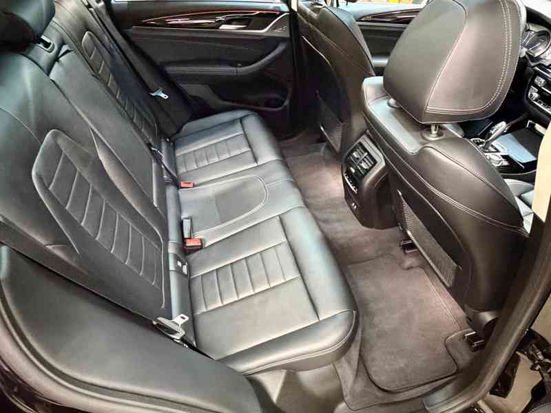 BMW X3 20d PANO HeadUp Tažné LED 19" kola 59.000 km AUTOMAT  - foto 17