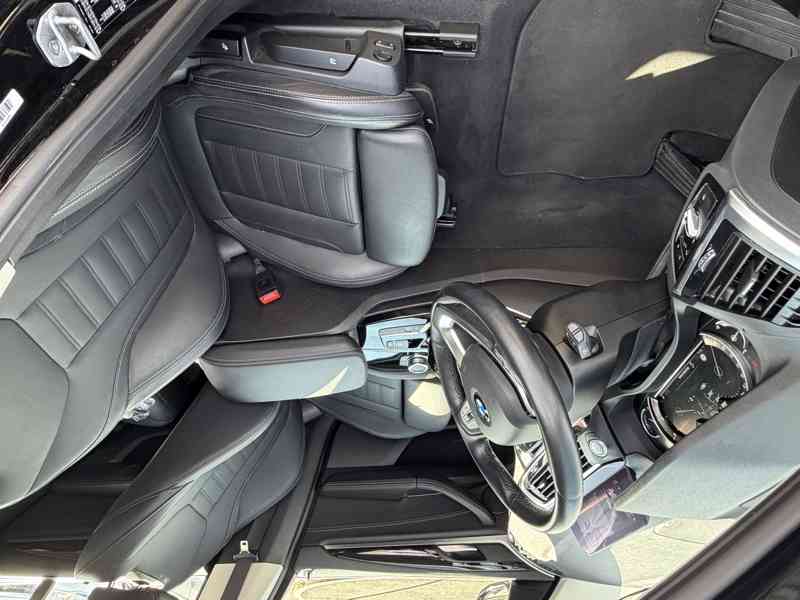 BMW X3 20d PANO HeadUp Tažné LED 19" kola 59.000 km AUTOMAT  - foto 4