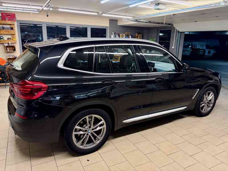 BMW X3 20d PANO HeadUp Tažné LED 19" kola 59.000 km AUTOMAT  - foto 4