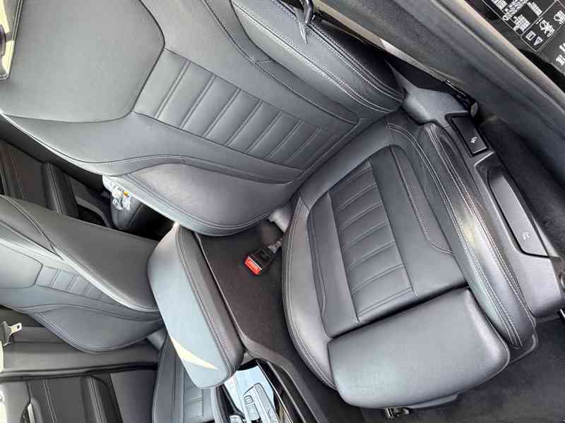 BMW X3 20d PANO HeadUp Tažné LED 19" kola 59.000 km AUTOMAT  - foto 3