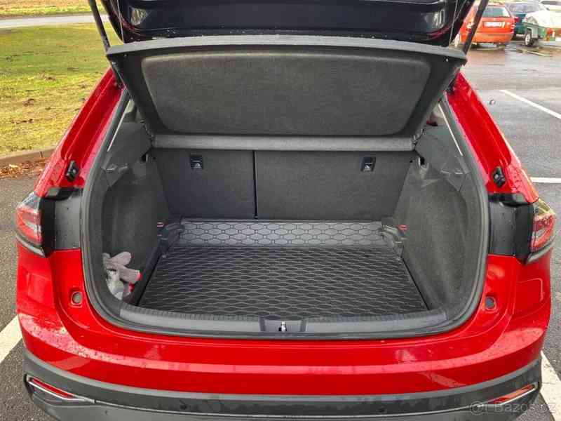 Volkswagen Taigo 1,0   TSI 7DSG, 85 kW Style - foto 4