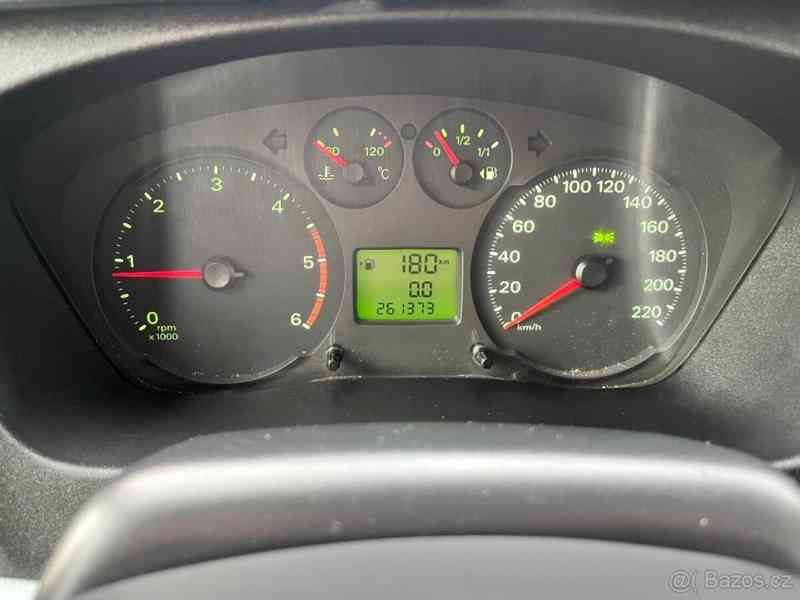 Ford Transit 2,2   300M TDCi (81 kW) - foto 14