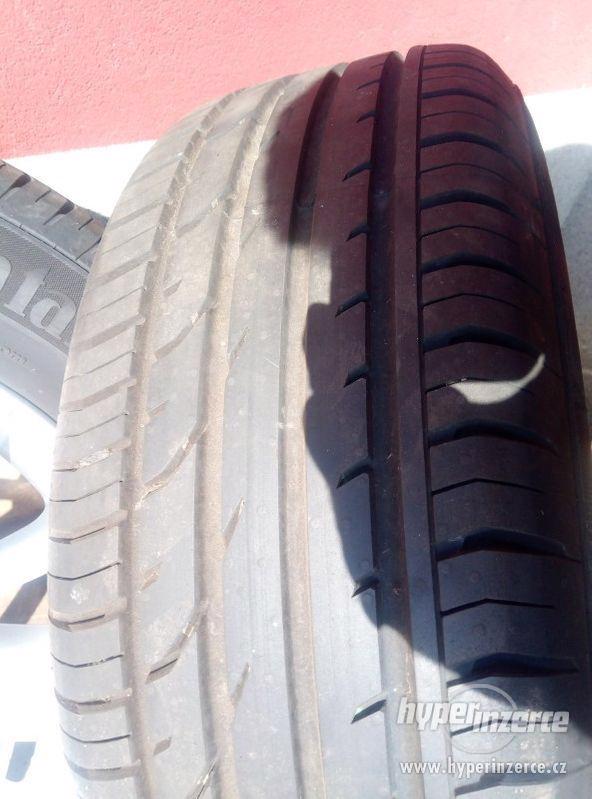 215/60 R16 VW Sharan 7N, Alhambra ALU Memphis 6,5x16 ET33 - foto 7