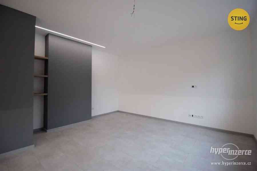 Pronájem bytu 2+kk, 54.9 m2, ul. Ladova, Jihlava - foto 13