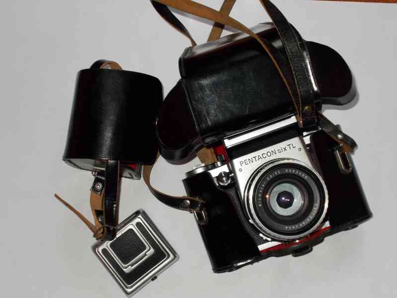 Prodej klasických fotoaparátů na kinofilm a svitkový film. - foto 7