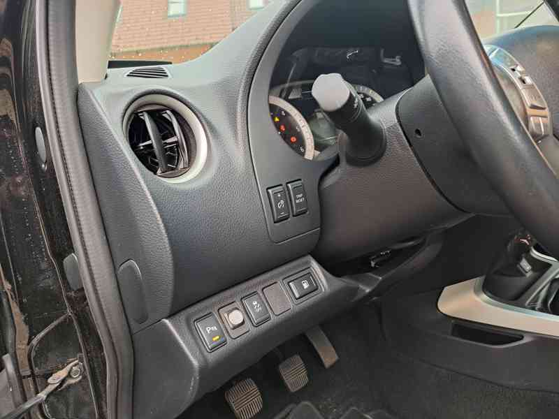 NISSAN NAVARA 2,3 DCI 140KW, LIFT+HARDTOP -ODPOČET DPH - - foto 25