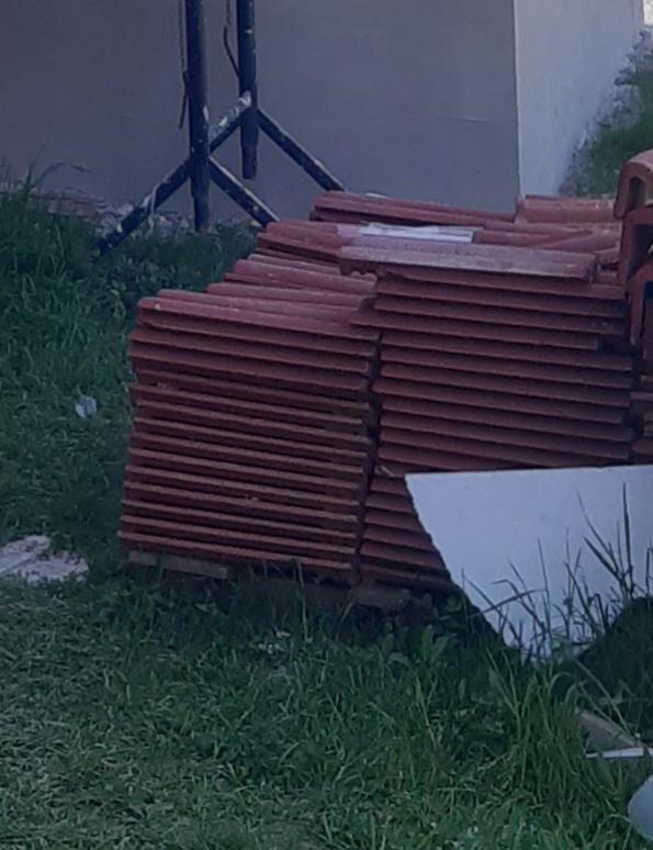 Střešní tašky a betonové překlady - foto 2