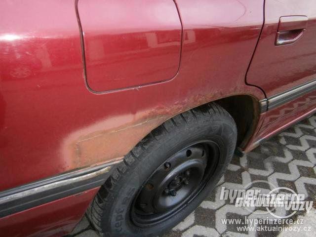 Subaru Legacy 2.2, benzín, vyrobeno 1990, el. okna, centrál - foto 9