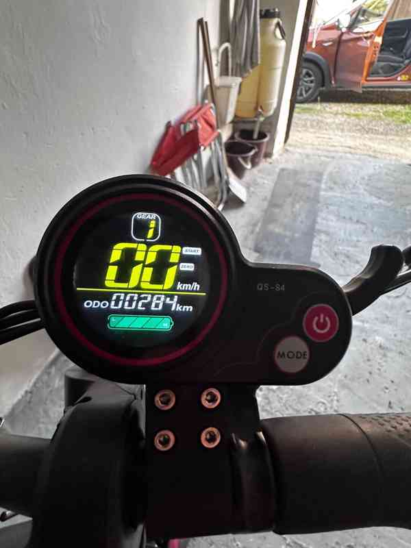 Elektrická koloběžka Techlife X7S 23Ah, 2×1000W, sedadlo - foto 2