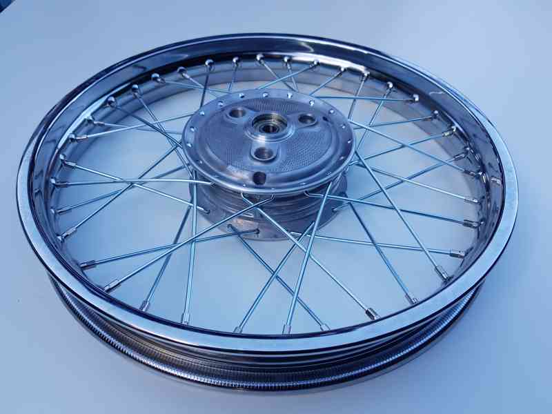 Jawa 50 pionýr kompletní kola 1,60 x 16 - foto 3