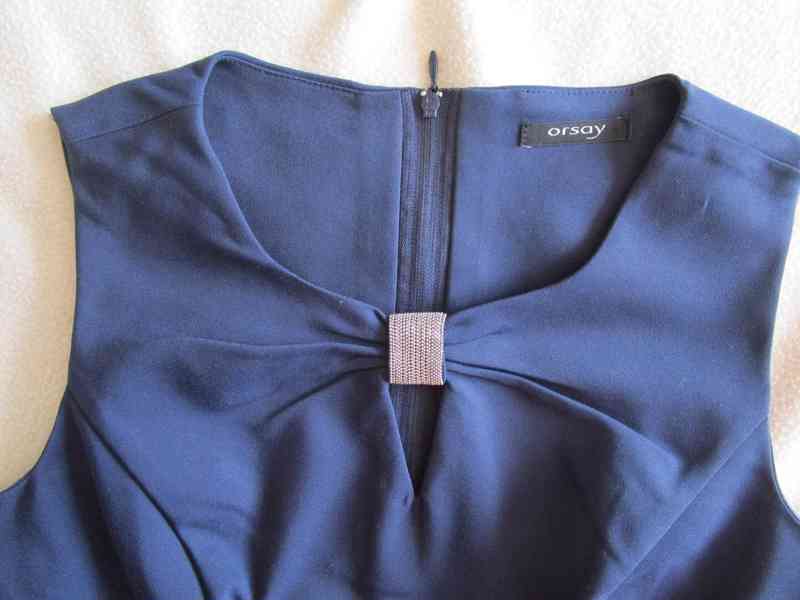 Velmi pěkné tm. modré halenkové tričko zn. Orsay, vel. S - foto 3
