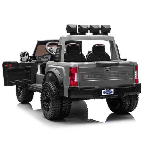 FORD F450 CUSTOM EDITION 24V KIDS RIDE-ON CAR TRUCK - foto 3