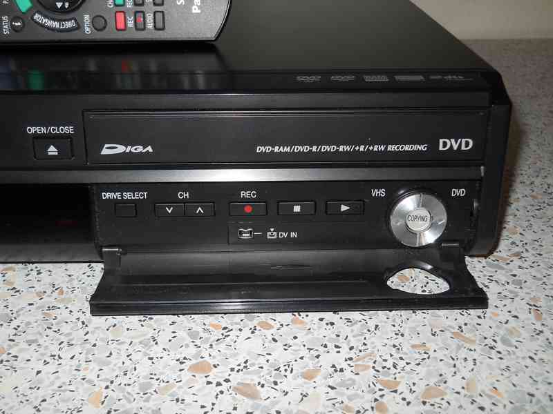 ⚠️VHS-DVD rekordér Panasonic DMR EZ47 HDMi - foto 3