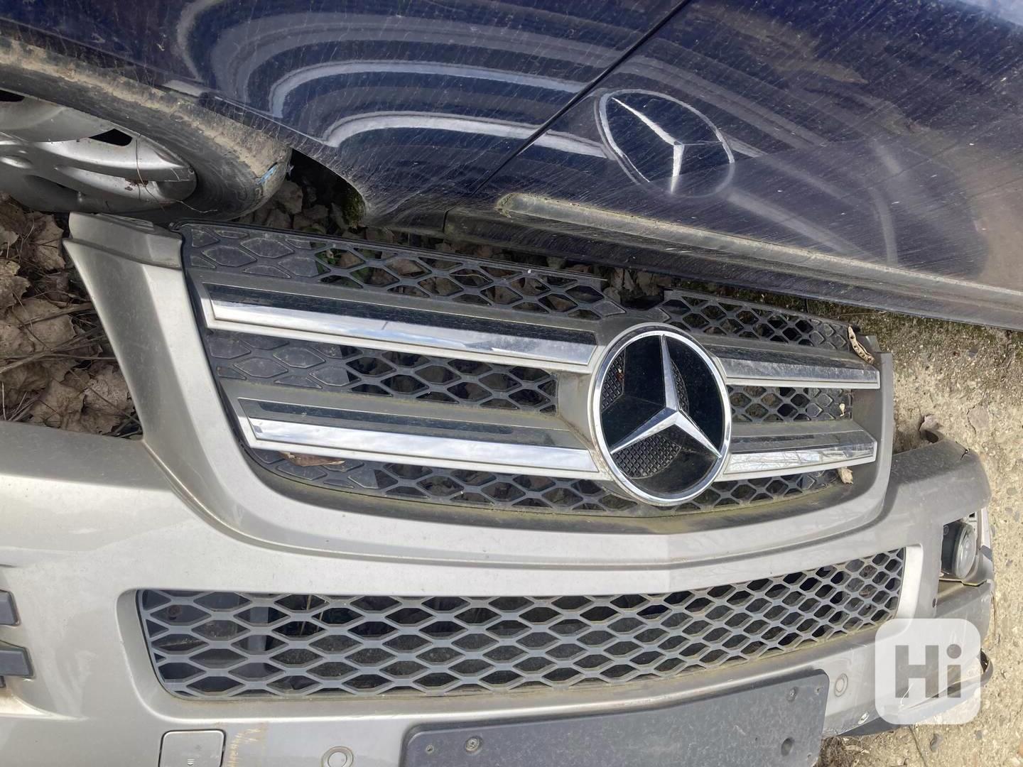 MERCEDES GL 164 PŘEDLIFT MASKA GRIL - foto 1