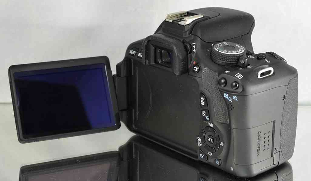 Canon EOS 600D **18 Mpx CMOS *Full HDV* 39200 Exp. - foto 5