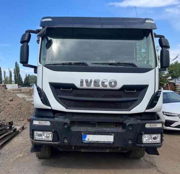 8x4 sklápěč IVECO 40/32t Eur5 - foto 4