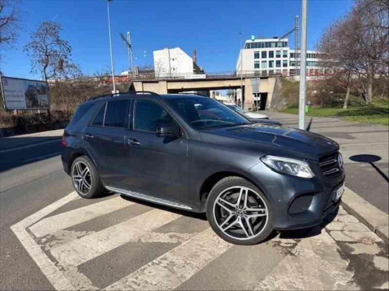 Mercedes-Benz GLE 3,0   350 - foto 4