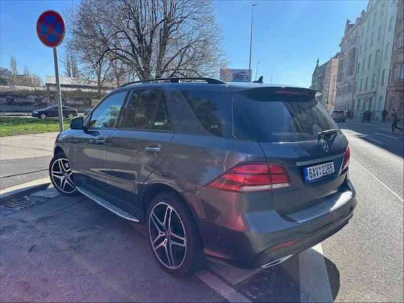 Mercedes-Benz GLE 3,0   350 - foto 5