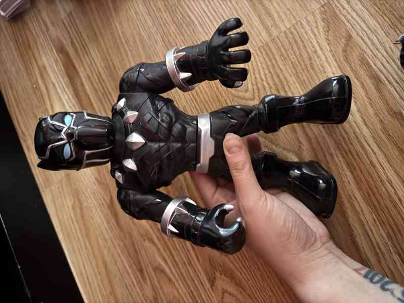 Figurky marvel a fortnite  - foto 2