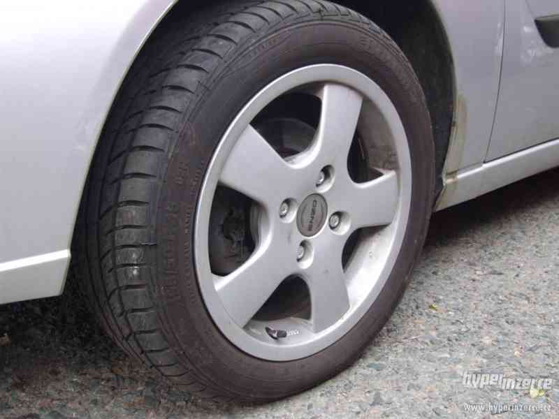 Prodám Ford Focus MK1 1,8 TDDi 2005 153000km - foto 3